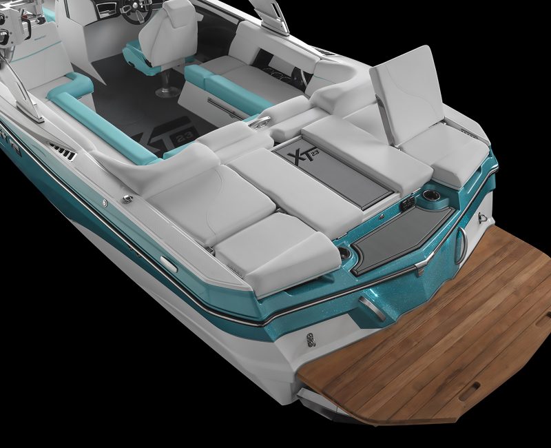 2020-XT23_Transom-Seating_Up